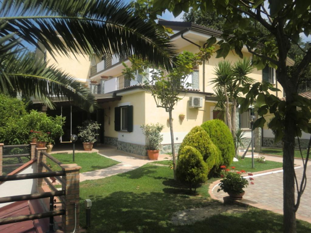 B&B L'Eucalipto Paola Exterior foto